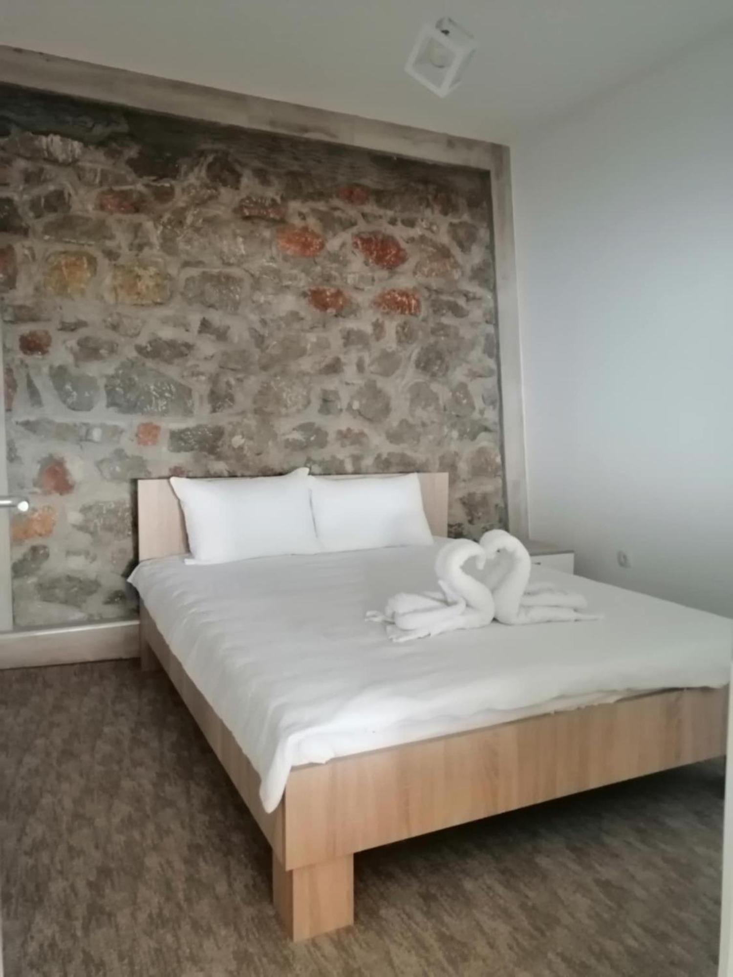 Appartement Chris Sopo Elshani